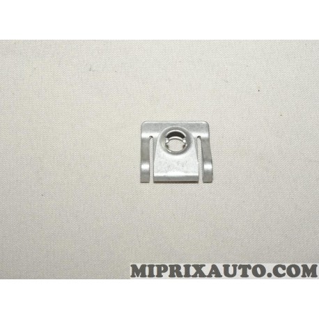 Prisonnier fixation plaque protection moteur Volkswagen Audi Skoda Seat original OEM 8D0805960 