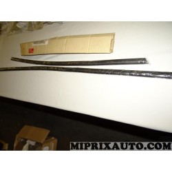 Lot 2 joints moulure installation benne arriere Fiat Alfa Romeo Lancia original OEM 71807571