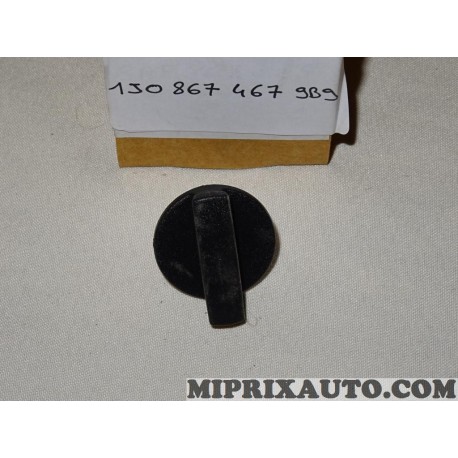 Bouton attache fixation revetement compartiment coffre Volkswagen Audi Skoda Seat original OEM 1J08674679B9 