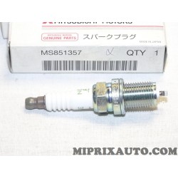 Lot 4 bougies allumage BKR5E11 Mitsubishi original OEM MS851357