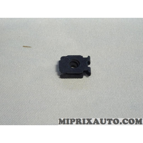 Etrier ecrou prisonnier fixation fixe rapide tablier tableau de bord Volkswagen Audi Skoda Seat original OEM N90698703 